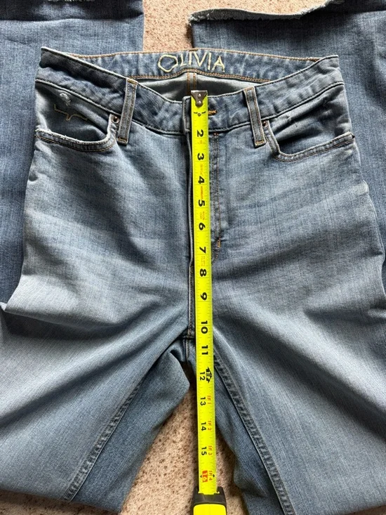 OLIVIA KIMES 2/32 - Picture 3 of 6